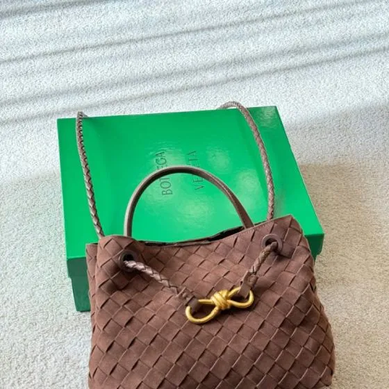 Bottega Veneta Brown 30x22x12cm shoulder bag AAA Quality Replica
