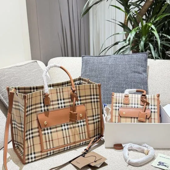 Burberry Brown shoulder bag Top Quality Replica