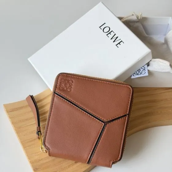 Loewe 25x18x10cm shoulder bag AAA Quality Replica