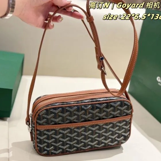 Goyard Cap-Vert Canvas with Brown Leather Trim 22 6 5 13cm crossbody 1 1 Replica