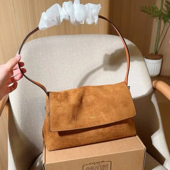 Coach Brown 25x18x10cm shoulder bag Premium Replica
