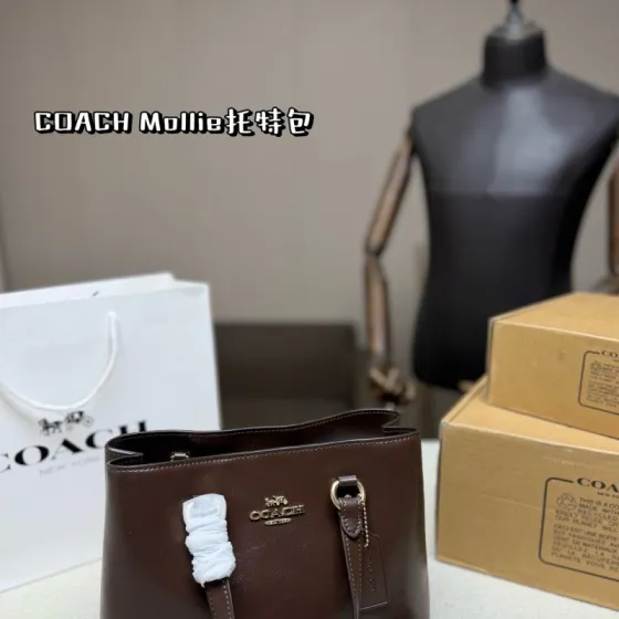 Coach Black shoulder bag 1 1 Replica