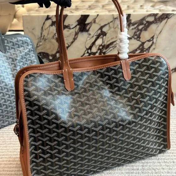 Goyard Black shoulder bag AAA Quality Replica
