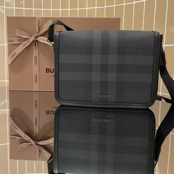 Burberry shoulder bag AAA Quality Replica