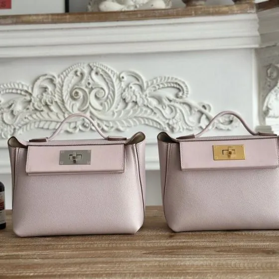 Hermes 2424 Light pink mini shoulder 1 1 Replica