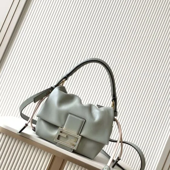 Fendi Green 25x18x10cm shoulder bag Premium Replica