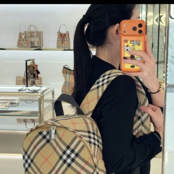 Burberry Beige Vintage Check 30x40x15cm backpack AAA Quality Replica