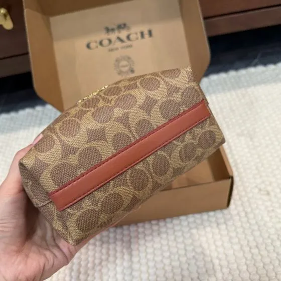 Coach Monogram 18x12cm shoulder bag 1 1 Replica