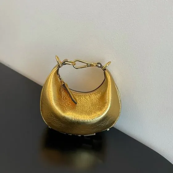 Fendi Gold 18x12cm shoulder bag AAA Quality Replica