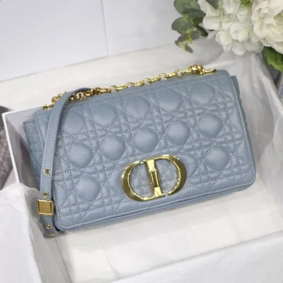 Dior 30 Montaigne Light Blue shoulder — Top Quality Replica