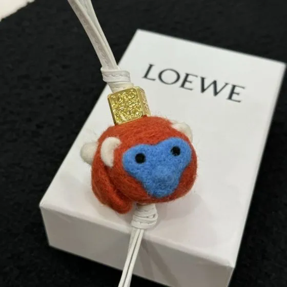 Loewe White shoulder bag Premium Replica