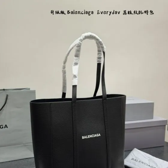 Balenciaga Black shoulder bag Premium Replica