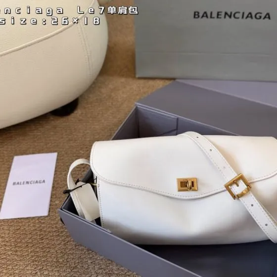 Balenciaga Le7 White 26x18cm shoulder Premium Replica