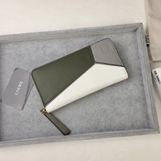 Loewe White shoulder bag Top Quality Replica