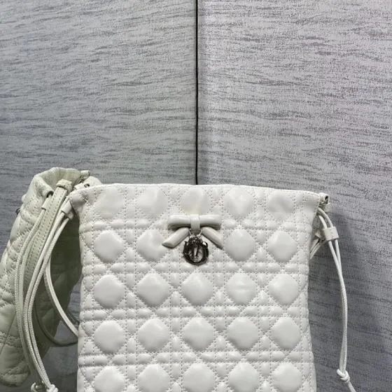 Dior Dioramour White crossbody 1 1 Replica