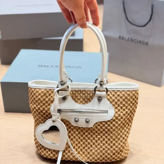 Balenciaga White 18x12cm shoulder bag AAA Quality Replica