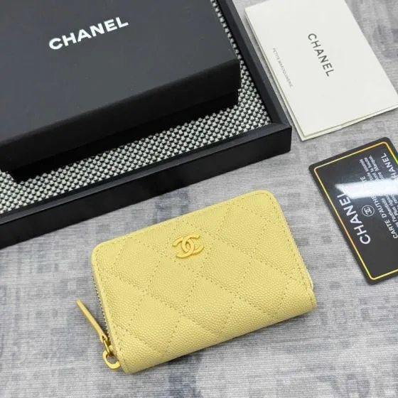 Chanel Yellow everyday 1 1 Replica