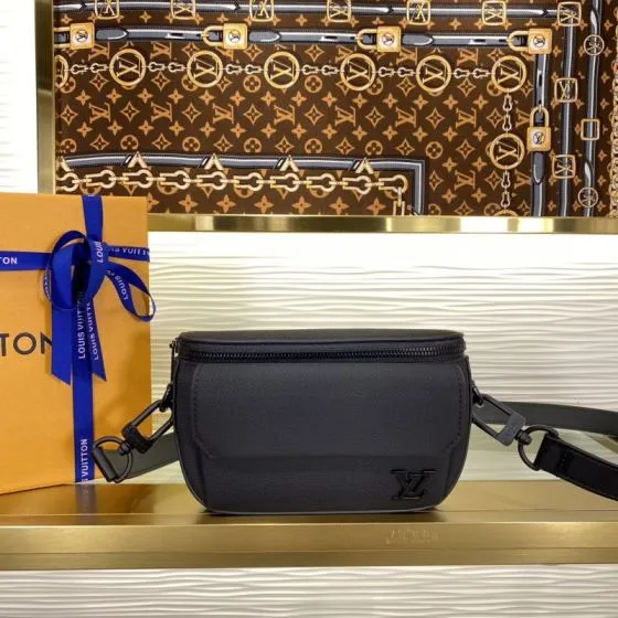 Louis Vuitton M83563 Black crossbody AAA Quality Replica