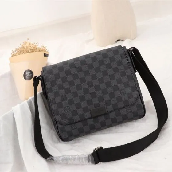 Louis Vuitton Damier Graphite 27x23x8cm crossbody Top Quality Replica
