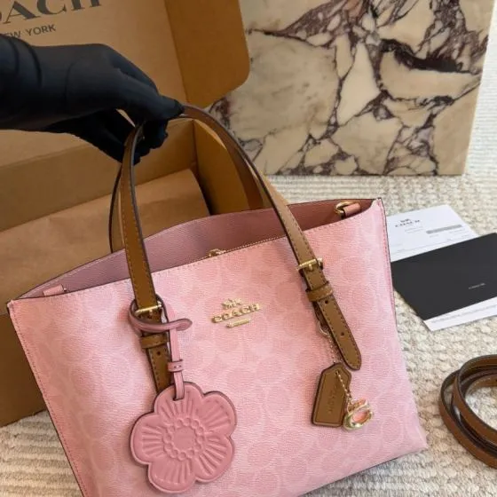 Coach Pink shoulder bag Top Quality Replica