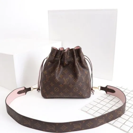 Louis Vuitton M43445 Monogram 20x20x8cm crossbody — 1:1 Replica