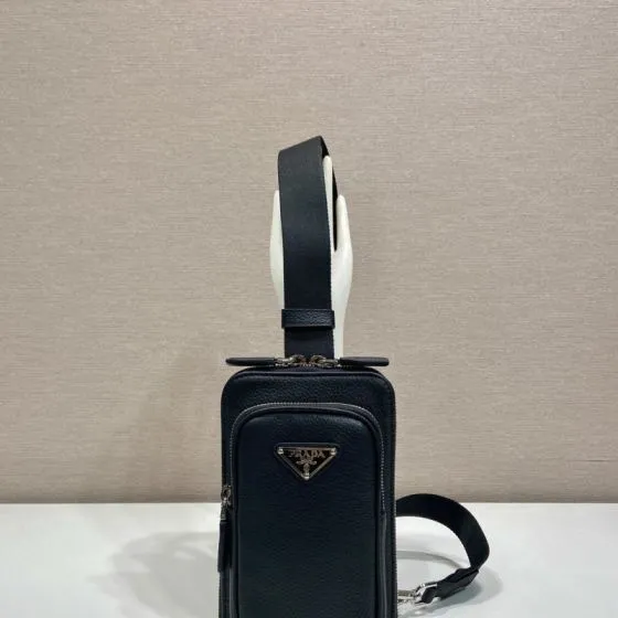 Prada Black 18x12cm shoulder bag 1 1 Replica