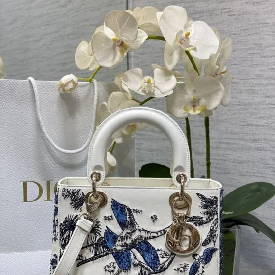 Dior Lady White Blue embroidered shoulder Top Quality Replica