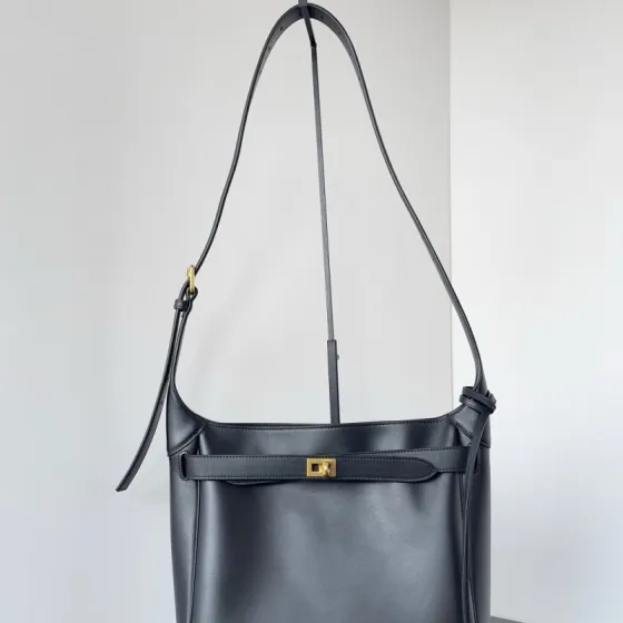Balenciaga Black 30x22x12cm shoulder bag Premium Replica