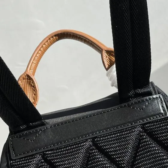 Burberry Black shoulder bag Top Quality Replica