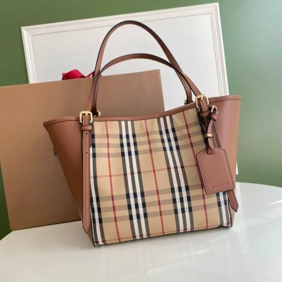 Burberry Brown 25x18x10cm shoulder bag 1 1 Replica