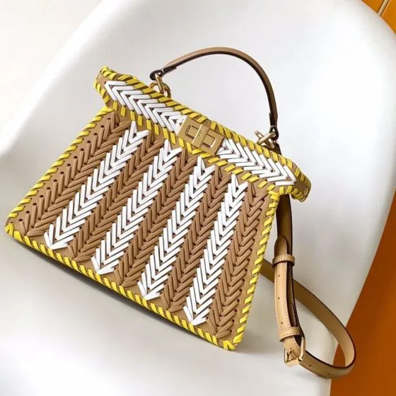 Fendi Peekaboo Beige 33x22x14cm shoulder bag 1 1 Replica