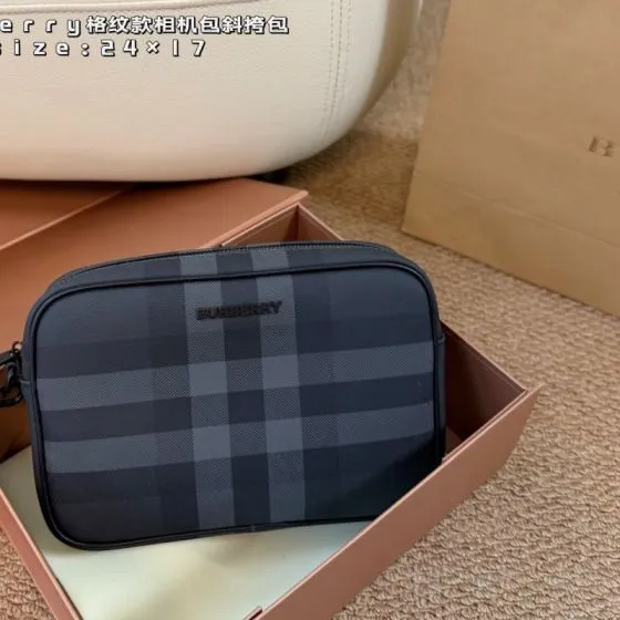 Burberry Charcoal Check 24x17cm crossbody AAA Quality Replica