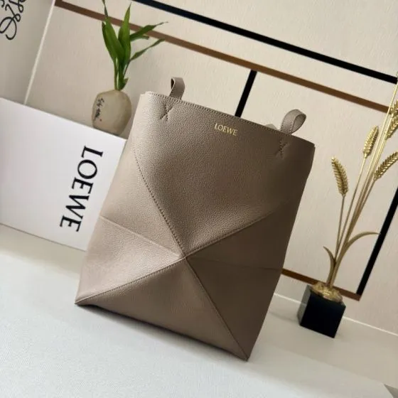 Loewe shoulder bag Premium Replica