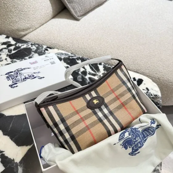 Burberry Brown shoulder bag AAA Quality Replica