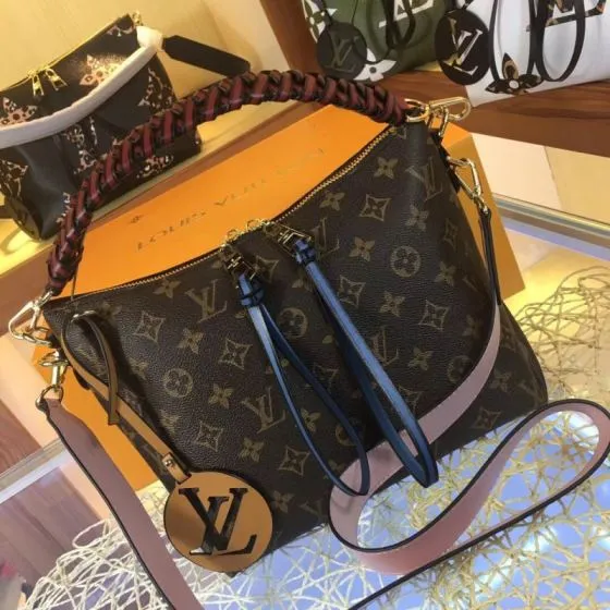 Louis Vuitton Beaubourg Hobo Monogram 25x21x15cm shoulder 1 1 Replica