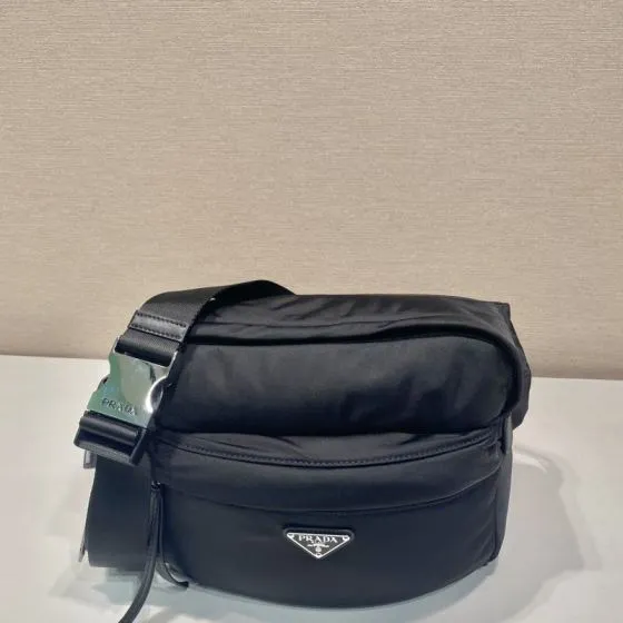 Prada Black shoulder bag Top Quality Replica