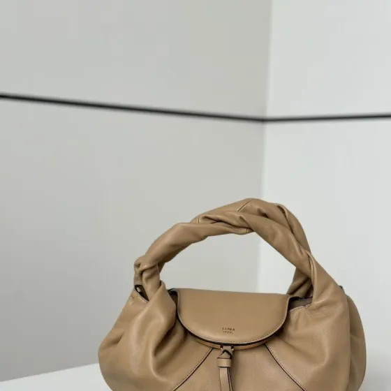 Fendi shoulder bag Top Quality Replica
