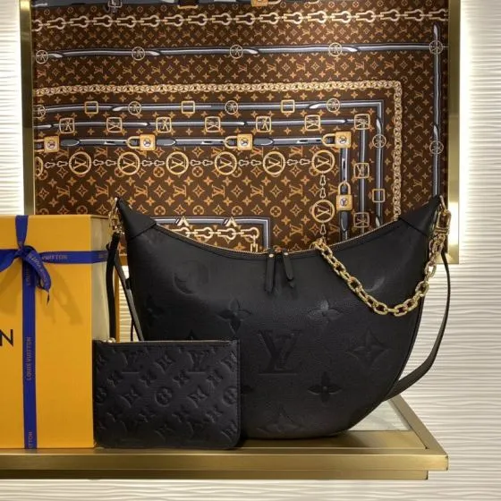 Louis Vuitton Loop Hobo Black Monogram Empreinte everyday Top Quality Replica