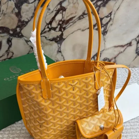 Goyard Grey 18x12cm shoulder bag Top Quality Replica