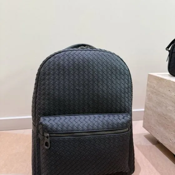 Bottega Veneta Black shoulder bag 1 1 Replica