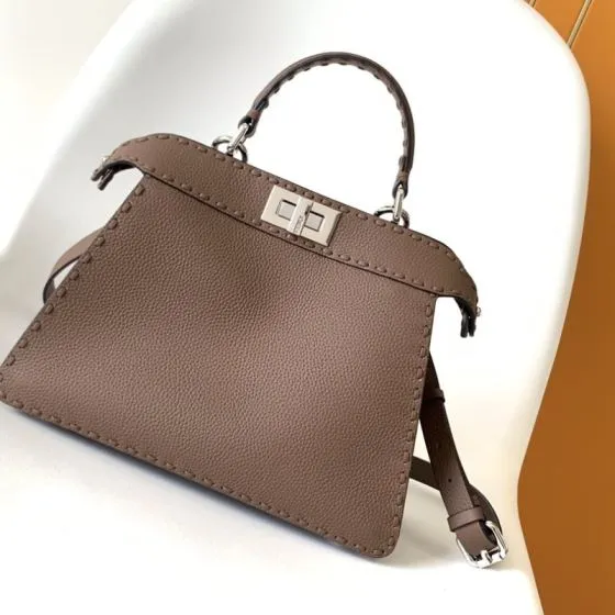 Fendi Peekaboo 33x22x14cm shoulder bag AAA Quality Replica