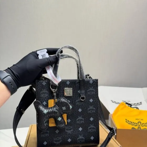 MCM Monogram 18x12cm shoulder bag Premium Replica