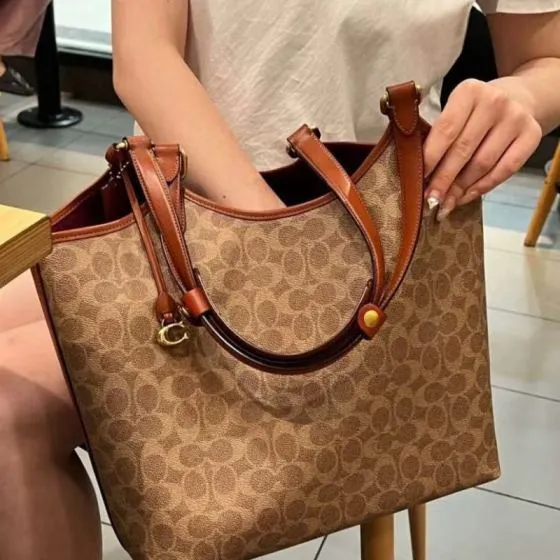 Coach Brown 40x30x16cm shoulder bag Top Quality Replica