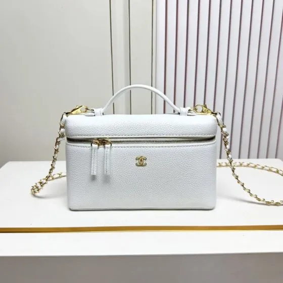 Chanel White grained leather crossbody 1 1 Replica