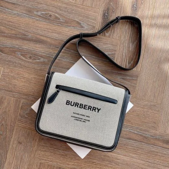 Burberry Black shoulder bag AAA Quality Replica