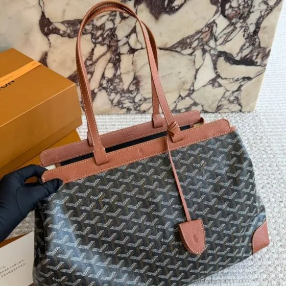 Goyard Black shoulder bag Premium Replica