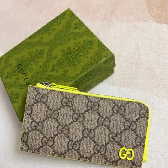 Gucci GG Supreme beige with neon yellow trim 13 5x8cm everyday AAA Quality Replica