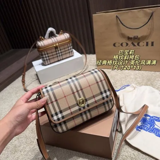 Burberry Haymarket Check Brown Leather Trim 20 13cm crossbody AAA Quality Replica