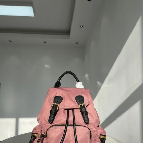 Burberry Black 25x18x10cm shoulder bag Top Quality Replica