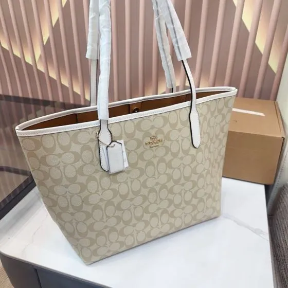 Coach City White 38x28x15cm shoulder bag Premium Replica
